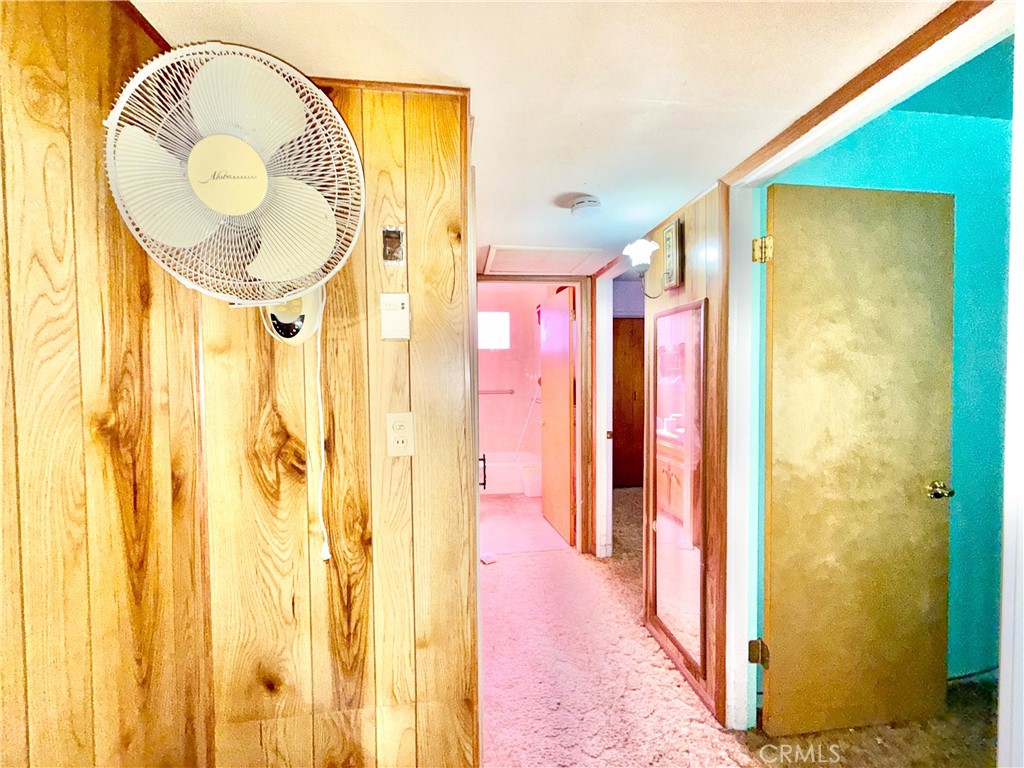 https://media.crmls.org/medias/f64e9214-4100-4c9a-b828-f330a03f08fe.jpg?preset=X-Large