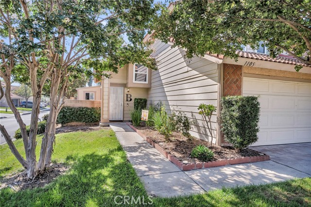 1105 W Victoria Street, Rialto CA: https://media.crmls.org/medias/f64ec13c-7fbc-48a5-a52f-78f1fe44ef1a.jpg