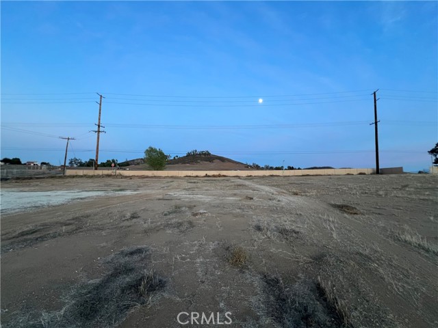 Detail Gallery Image 7 of 47 For 33761 Leon Rd, Winchester,  CA 92596 - 3 Beds | 3 Baths