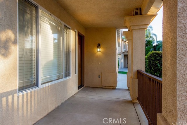 Detail Gallery Image 4 of 39 For 14003 Starflower Ct, Corona,  CA 92880 - 4 Beds | 3 Baths