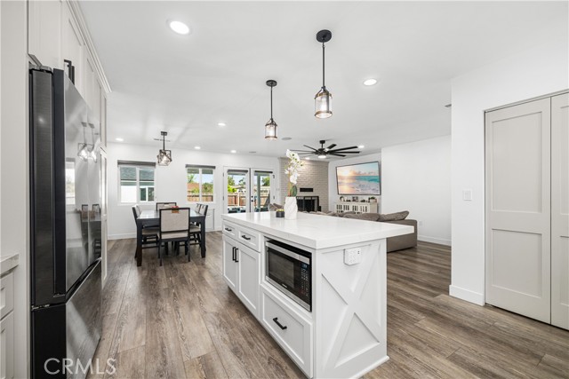 Detail Gallery Image 16 of 75 For 3246 N Marwick, Long Beach,  CA 90808 - 4 Beds | 3 Baths