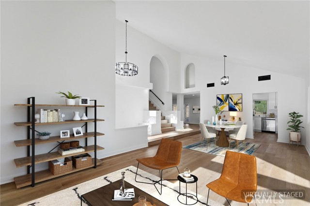 Detail Gallery Image 3 of 40 For 13047 Garris, Granada Hills,  CA 91344 - 4 Beds | 3 Baths