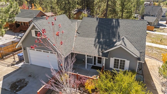 534 Highland, Big Bear Lake CA: https://media.crmls.org/medias/f6511c15-1145-494c-9684-cf73419be575.jpg