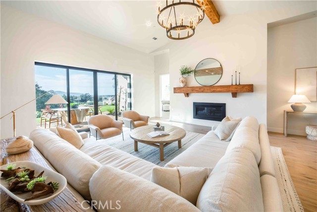 Detail Gallery Image 3 of 10 For 5773 Morning Glory Dr, Santa Maria,  CA 93455 - 4 Beds | 4 Baths