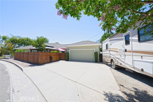 Image 61 of 62 For 701 Valley View Drive