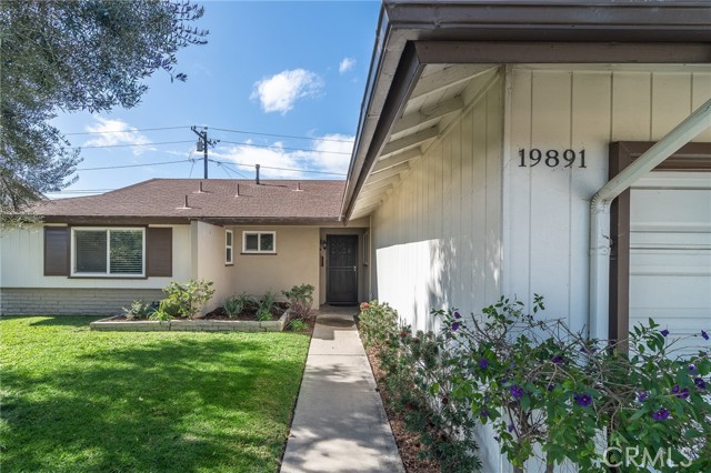 19891 Carmania Lane, Huntington Beach, CA 92646 Listing Photo  1