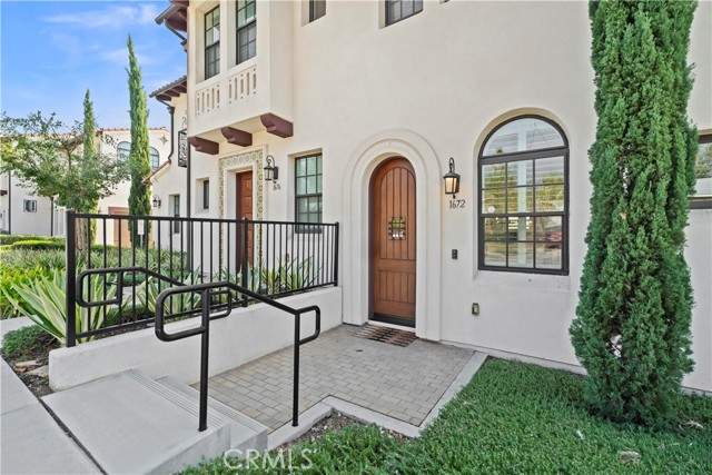 Detail Gallery Image 3 of 30 For 1672 3rd Street, Duarte,  CA 91010 - 3 Beds | 2/1 Baths