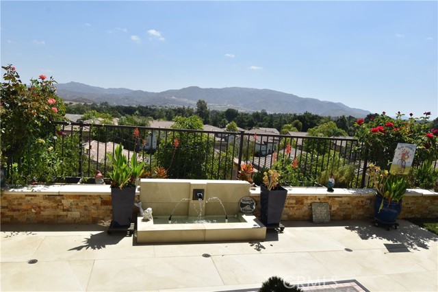 24578 Littlehorn Drive, Corona CA: https://media.crmls.org/medias/f6522778-962c-452c-b809-d29716ee0230.jpg