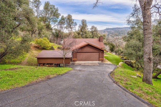 Detail Gallery Image 7 of 54 For 39365 Forest Park Ln, Oakhurst,  CA 93644 - 3 Beds | 2 Baths