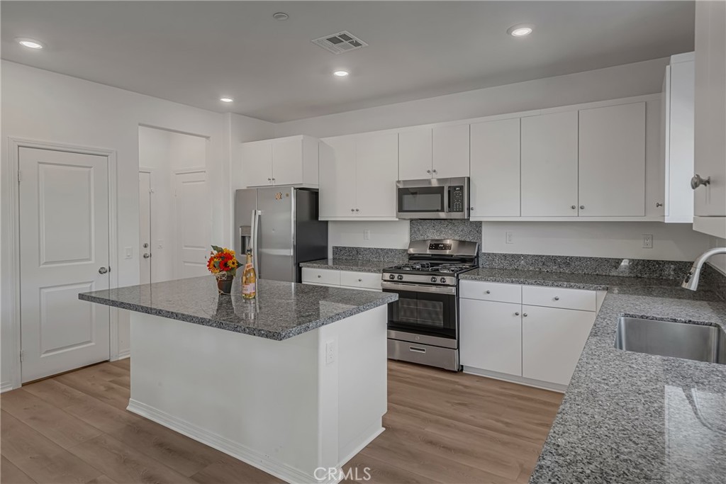 MLS #PW25247398 image #22