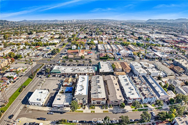 Detail Gallery Image 25 of 25 For 326 E Valencia #C,  Burbank,  CA 91502 - 2 Beds | 2/1 Baths