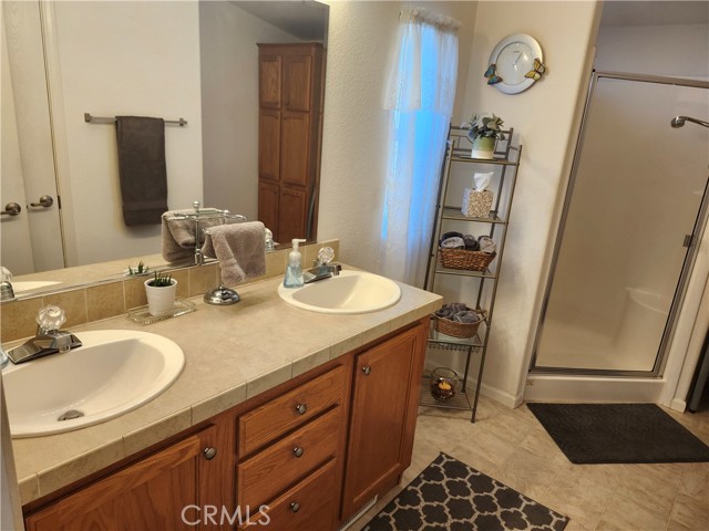 Detail Gallery Image 24 of 35 For 100 S. Westwood St #14,  Porterville,  CA 93257 - 3 Beds | 2 Baths