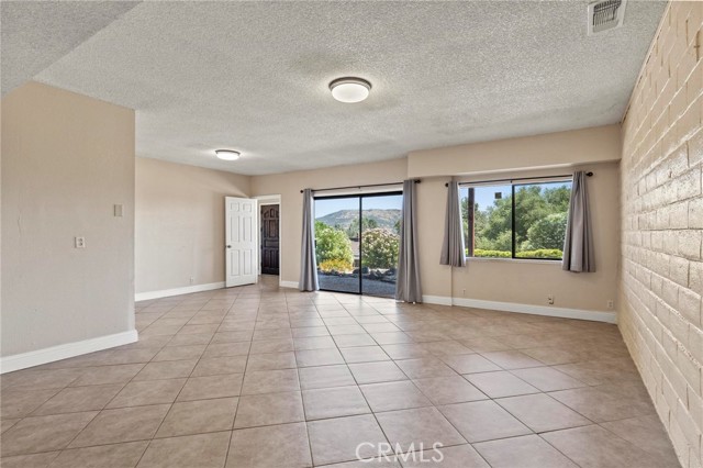 Detail Gallery Image 34 of 55 For 6342 Woodman Dr, Oroville,  CA 95966 - 2 Beds | 2/1 Baths