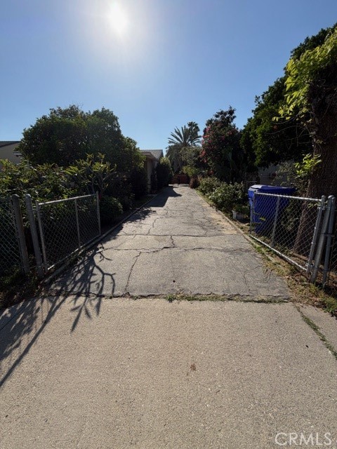 5243 Acacia Street, San Gabriel CA: https://media.crmls.org/medias/f6538853-efa4-4d71-91da-36db9d3108f4.jpg