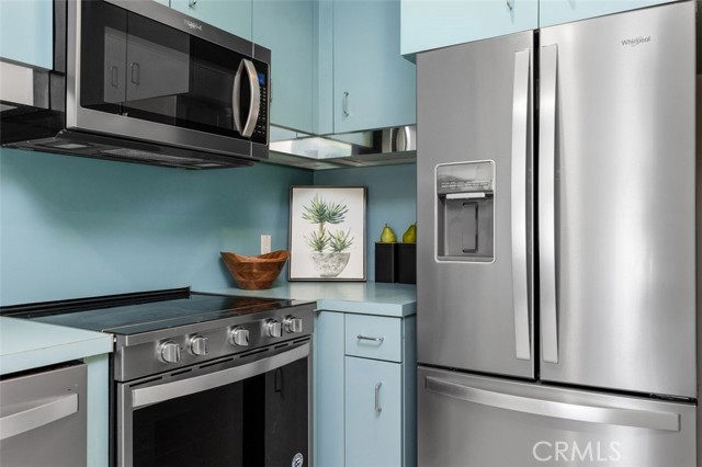 2005 Costa Del Mar RD, Carlsbad CA: https://media.crmls.org/medias/f653cd44-7769-44fb-b9c3-8f8c2c7e4243.jpg