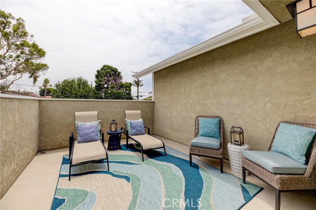 2301 Marshallfield Lane, Redondo Beach, California 90278, 3 Bedrooms Bedrooms, ,1 BathroomBathrooms,Residential,Sold,Marshallfield,PV23103606