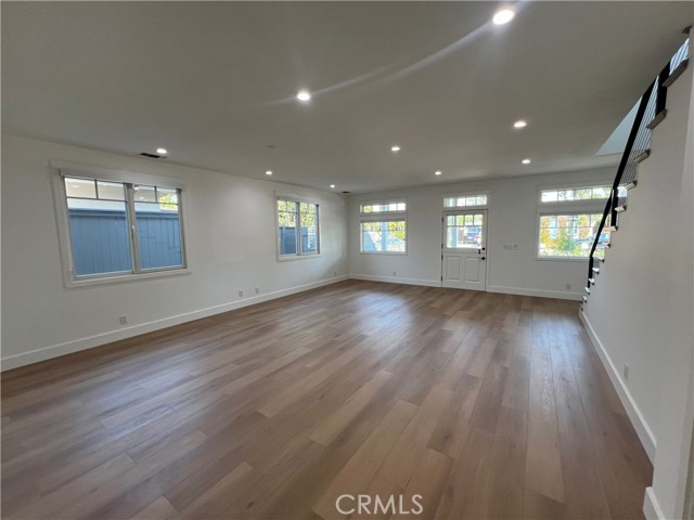 2517 Fairway Drive, Costa Mesa CA: https://media.crmls.org/medias/f654bc8b-f4d5-4914-bff3-4230b0c9ad34.jpg