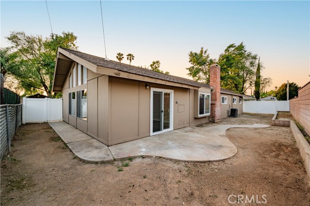 Detail Gallery Image 28 of 41 For 8444 Raintree Ave, Riverside,  CA 92504 - 4 Beds | 2 Baths