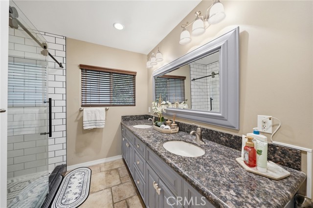 Detail Gallery Image 15 of 56 For 706 Nancy Ln, Fullerton,  CA 92831 - 4 Beds | 2/1 Baths
