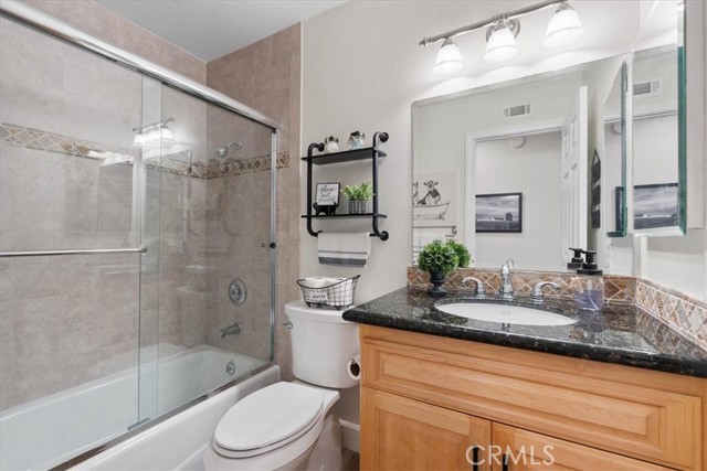 Detail Gallery Image 14 of 32 For 1330 Del Rio Way, Ontario,  CA 91764 - 3 Beds | 2 Baths