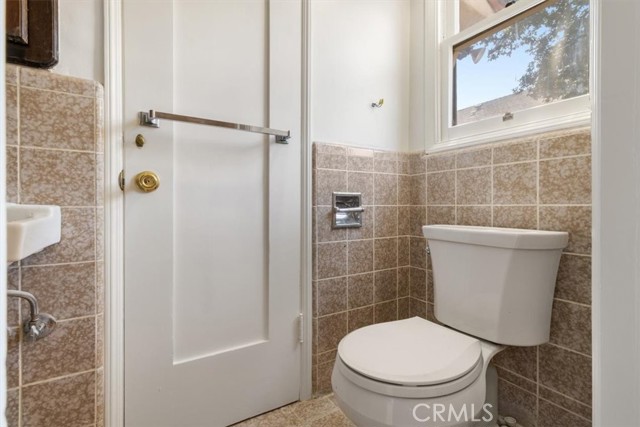 1145 S 4th Street, Alhambra CA: https://media.crmls.org/medias/f6556c46-049a-4493-935d-c4e751cc51b7.jpg