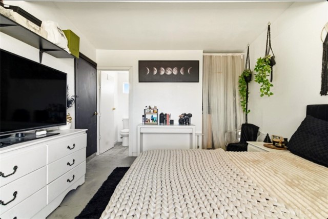 Detail Gallery Image 23 of 39 For 19449 Chamisal, Adelanto,  CA 92301 - 4 Beds | 2 Baths