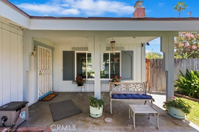 Detail Gallery Image 7 of 42 For 8676 Limestone Dr, Riverside,  CA 92504 - 3 Beds | 3 Baths