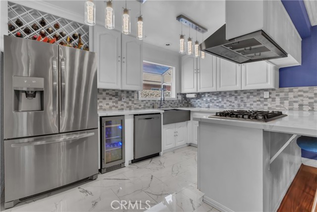 Detail Gallery Image 16 of 47 For 1324 E Turmont, Carson,  CA 90746 - 4 Beds | 3 Baths