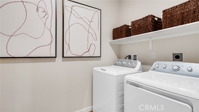 Detail Gallery Image 14 of 23 For 2811 E Amberley Privado, Ontario,  CA 91762 - 3 Beds | 2/1 Baths