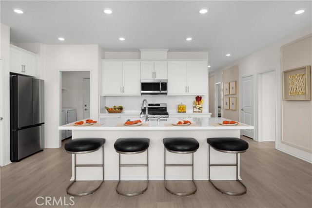 Detail Gallery Image 4 of 17 For 27714 Diamond View, Menifee,  CA 92585 - 5 Beds | 3 Baths