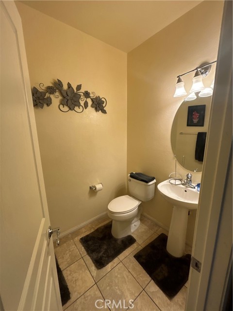 Detail Gallery Image 10 of 62 For 16545 Ukiah St, Victorville,  CA 92394 - 4 Beds | 2/1 Baths