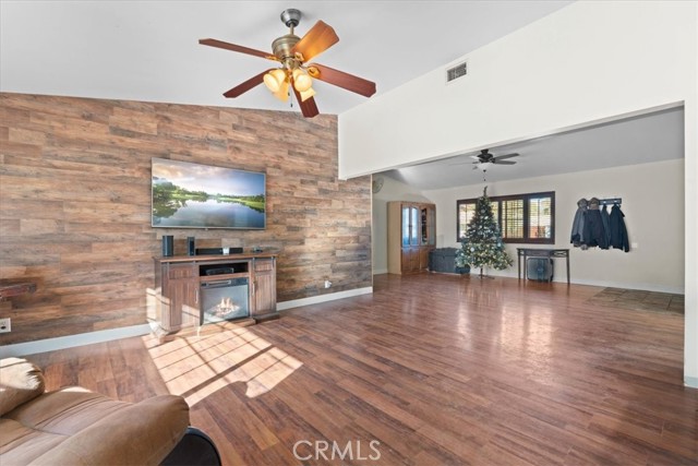 Detail Gallery Image 6 of 36 For 118 Bryn Mawr Rd, Claremont,  CA 91711 - 3 Beds | 2 Baths