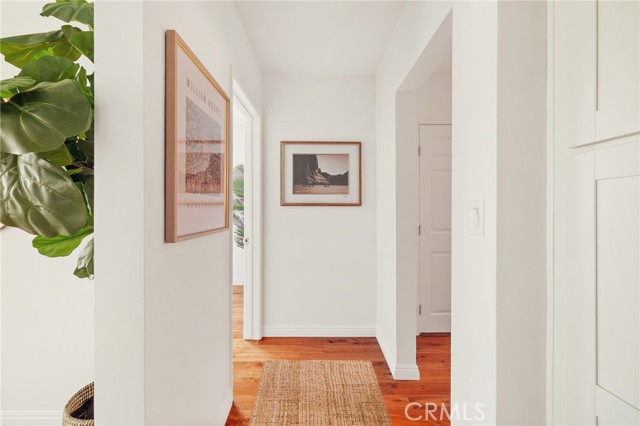 Detail Gallery Image 14 of 26 For 1918 11th St #D,  Santa Monica,  CA 90404 - 2 Beds | 2 Baths