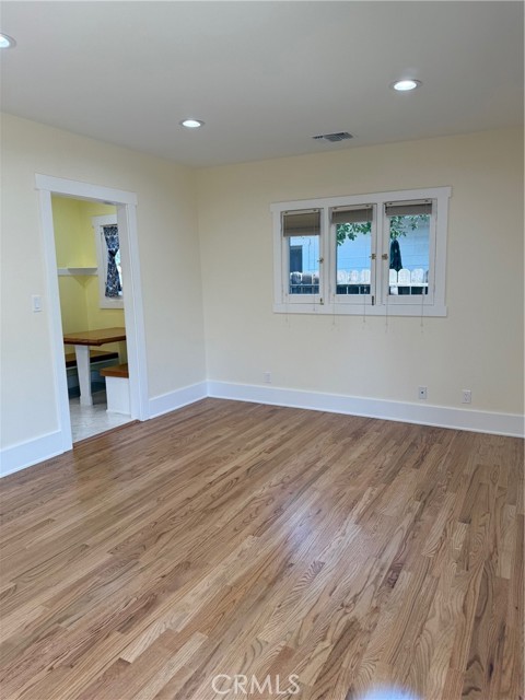 297 N Garfield Avenue, Pasadena CA: https://media.crmls.org/medias/f658ee26-6406-4cd7-8184-459473f27915.jpg
