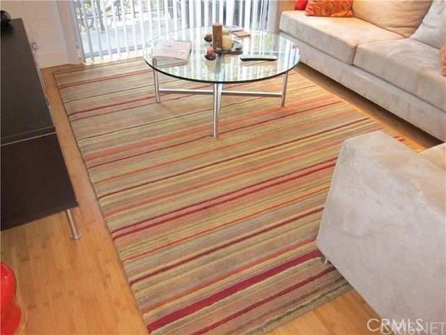 Detail Gallery Image 7 of 11 For 1440 Veteran #208,  Los Angeles,  CA 90024 - 1 Beds | 1 Baths
