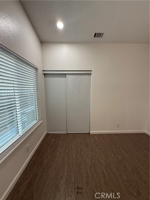 14164 Poplar Street, Hesperia CA: https://media.crmls.org/medias/f6595c0f-fd73-4fc1-aba0-61f88038070f.jpg