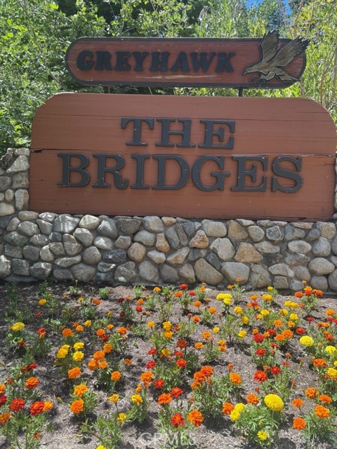 49 Bridges Lane, Mammoth Lakes CA: https://media.crmls.org/medias/f65b0fde-33c2-4d67-ac45-89466cd67c13.jpg