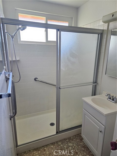 Detail Gallery Image 5 of 14 For 420 N W St, Lompoc,  CA 93436 - 3 Beds | 2 Baths