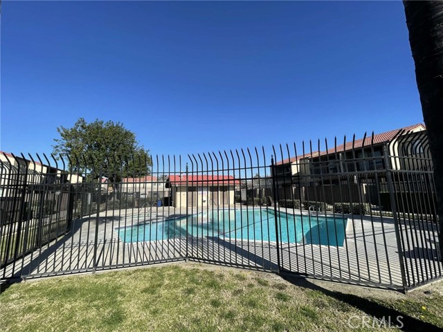 Image 2 for 9256 Citrus Ave #C, Fontana, CA 92335