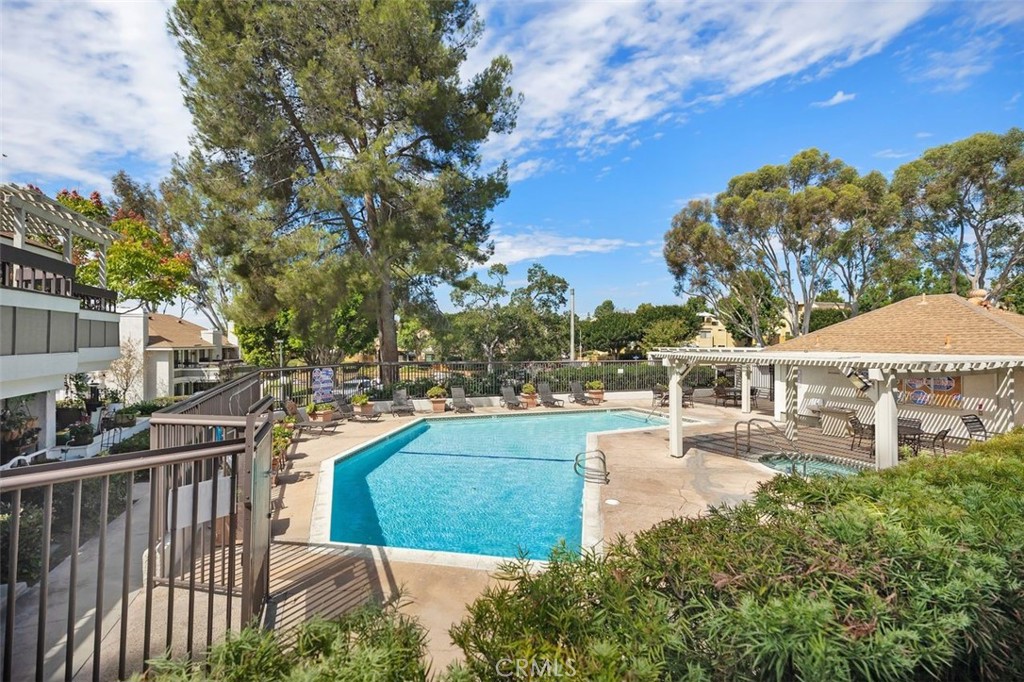 F65c8d2e 2de2 47a9 A0ce Ca67ac0cd42e