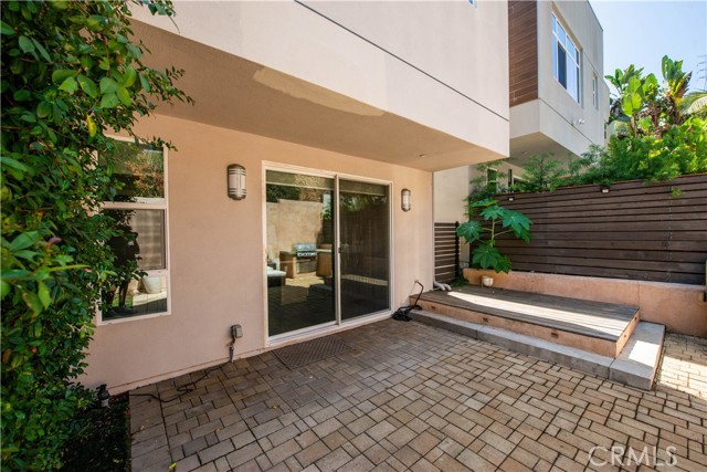 Detail Gallery Image 22 of 23 For 6749 W Gill, Los Angeles,  CA 90068 - 3 Beds | 3/1 Baths