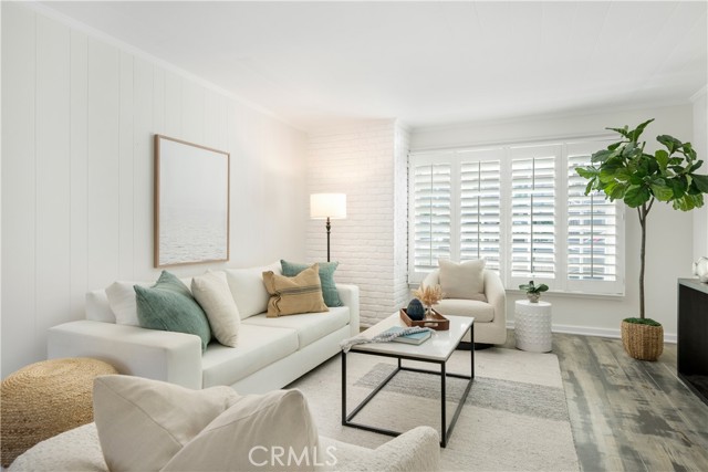 44 59th Place, Long Beach CA: https://media.crmls.org/medias/f65ee45d-8fc2-4000-8127-27e53cf55939.jpg