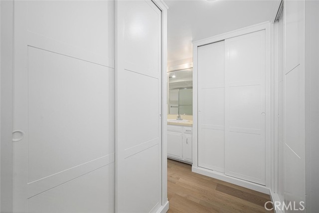 1930 St John Road, Seal Beach CA: https://media.crmls.org/medias/f66025ba-e849-4635-ae32-a567e8702ab2.jpg