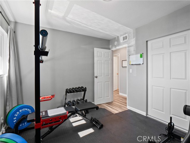896 Moffatt Circle, Simi Valley CA: https://media.crmls.org/medias/f660b0fd-14af-4d45-b72e-bba97b045c1c.jpg