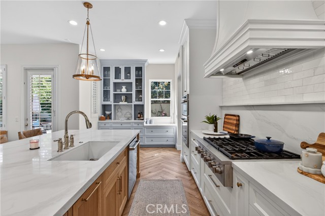 Image 18 of 51 For 38 Winfield Drive