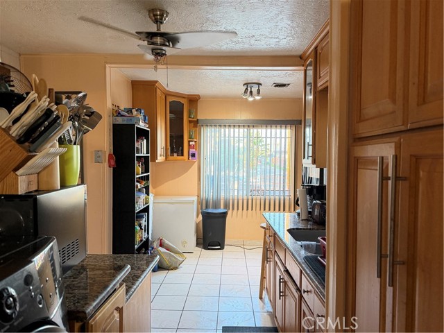 514 W 102nd, Los Angeles CA: https://media.crmls.org/medias/f66196e0-7571-4ca6-8445-a037df2fe1fc.jpg