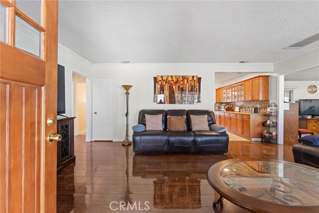 Detail Gallery Image 32 of 36 For 25479 Los Flores Dr, San Bernardino,  CA 92404 - 4 Beds | 2 Baths