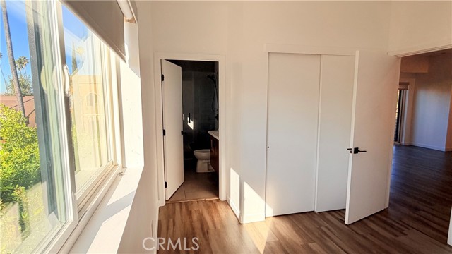 Detail Gallery Image 16 of 25 For 1418 S Cloverdale Ave, Los Angeles,  CA 90019 - 3 Beds | 3 Baths