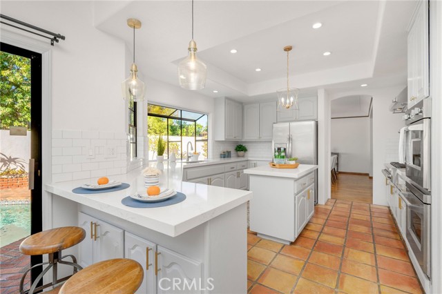 3229 Raintree Avenue, Torrance CA: https://media.crmls.org/medias/f664f7af-74cd-430a-9b3a-de74ffc93c27.jpg