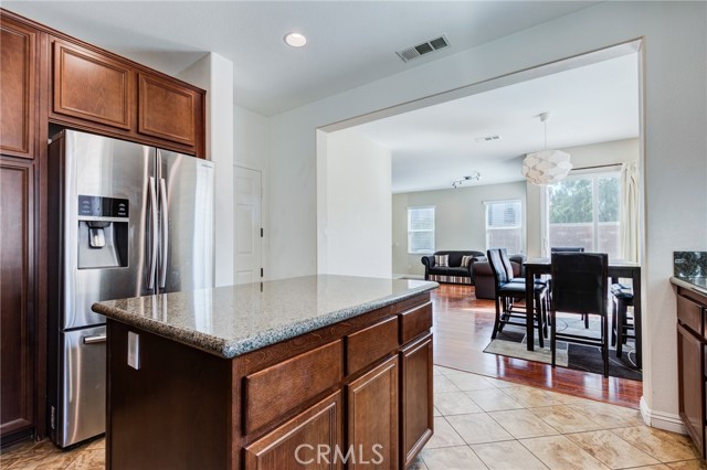 Detail Gallery Image 24 of 74 For 7679 Daphne, Chino,  CA 91708 - 3 Beds | 2/1 Baths